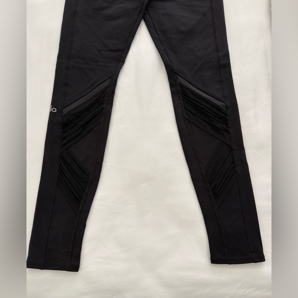 Alo Yoga Black Mesh Panels Moto Sheer Panel - High Rise Waist - Picture 7 of 8